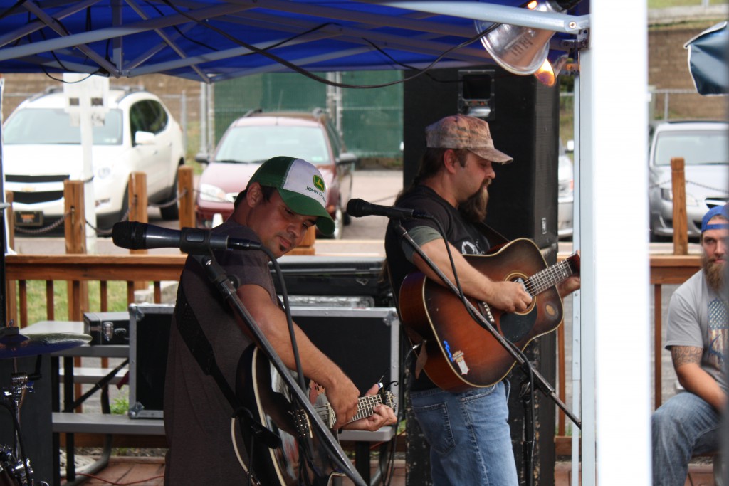 The Davisson Brothers Deep Creek Lake