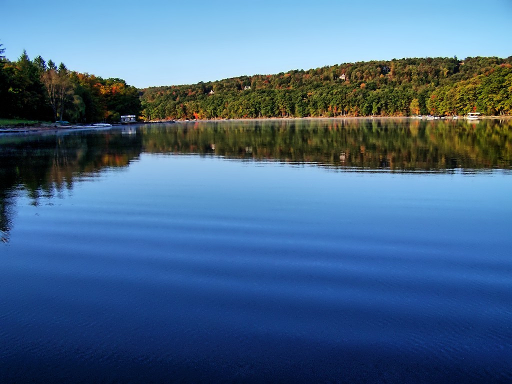 Enjoying Glassy Deep Creek Lake